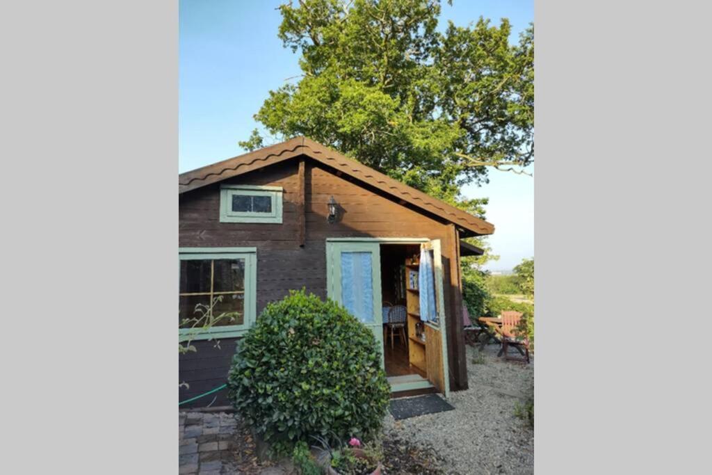 Self Catering Garden Lodge Ludlow Zewnętrze zdjęcie